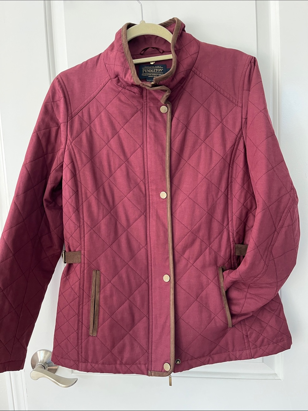 Pendleton quilted jacket classic diamond-stitched pattern and brown faux trim M